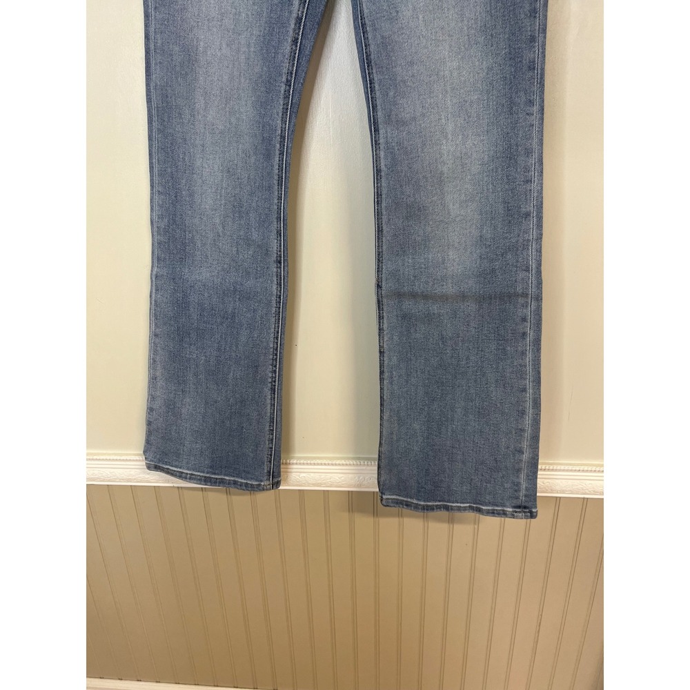 Vervet Blue Miranda Mid-Rise Boot Cut Jeans Light Wash T6460 Size 27 NEW - Picture 9 of 9